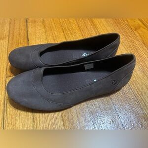 MERRELL Bracken  Suede Flats Expresso Brown Slip-on Ballet Shoes Size 8.5